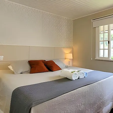 Refúgio Boutique | Cama King + A/C | Barigui-3